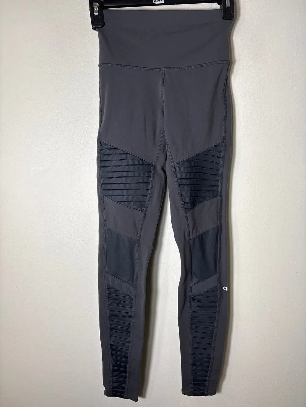 Alo Yoga Gray Athletic Ankle Leggings Sz XS